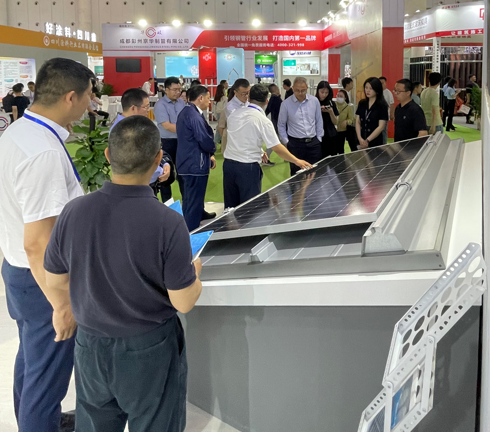 興城老總--參觀--多維聯合集團.jpg 興城老總--參觀--多維聯合集團.jpg